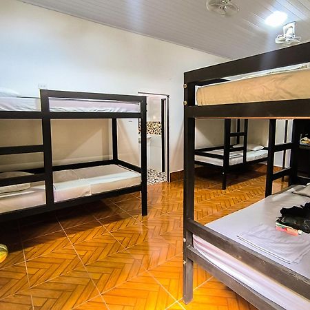 Hostel Casa De Las Palmas Tours Leticia Extérieur photo