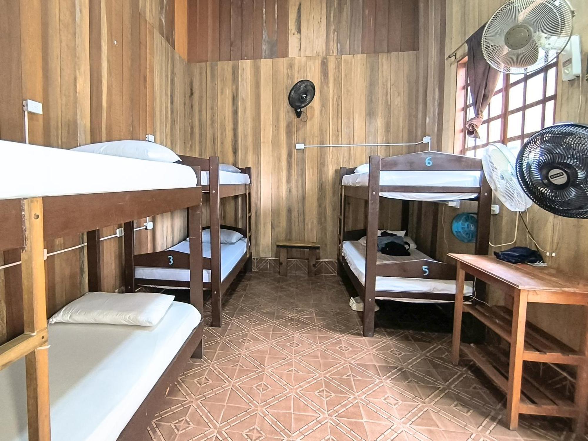 Hostel Casa De Las Palmas Tours Leticia Extérieur photo